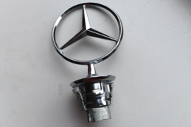 Mercedes Benz logo ženkliukas