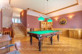 Parduodamas prabangus kotedžas pačiame Panevėžio miesto centre, prestižinėje vietoje!