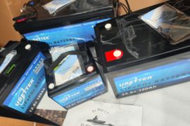 Nauji LiFePo4 Akumuliatoriai 12V 24V 50AH 100AH 200AH Valčių varikliams kemperiams saulės