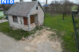 PARDUODAMAS SODAS KRETINGOJE / LABAI GEROJE VIETOJE