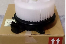  LEXUS HS CT200H SALONO oro ventiliatoriaus  8710376020 OEM
