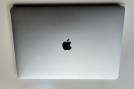 Apple MacBook pro 16 Intel core i9-9880h 1tb