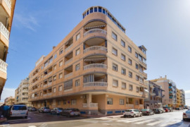 Butas arti jūros Torrevieja.Ispanija