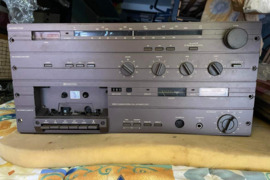 Schneider hifi trys viename
