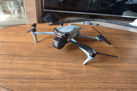 Dji Air 3 Fly More Combo (Dji RC 2) + priedai