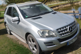 Mercedes-Benz ML 350