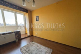 Parduodamas 3 kamb. butas Šiaulių g.,