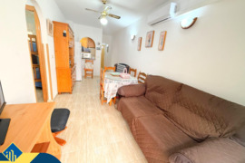 Apartamentas su bendru baseinu, Alicante provincijoje, Torrevieja mieste. 4 kambariai | 78 m² | 700 
