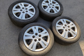 Kia , Plieniniai štampuoti, R-16