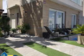 Vila su privačiu baseinu, Alicante provincijoje, Orihuela Costa mieste. 4 kambariai | 107 m² | 1.5 k