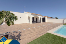 Vila su privačiu baseinu, Alicante provincijoje, Torrevieja mieste, Los Balcones rajone. 4 kambariai