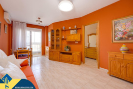 Apartamentas su bendru baseinu, Alicante provincijoje, Torrevieja mieste. 2 kambariai | 55 m² | 400 