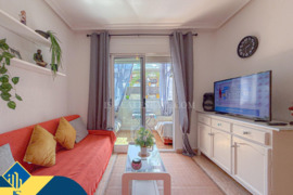 Apartamentas su bendru baseinu, Alicante provincijoje, Torrevieja mieste, Playa del Cura rajone. 3 k