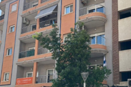 Apartamentas su bendru baseinu, Alicante provincijoje, Torrevieja mieste, Playa del Cura rajone. 4 k