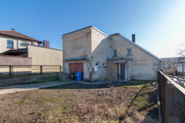 Šiaulių m centre, Miglovaros 19, parduodamas namas: 216 kv.m., 7,7 a sklype.