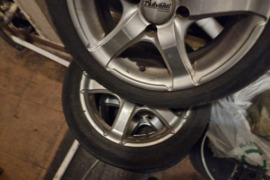Advanti racing ratai su padangomis