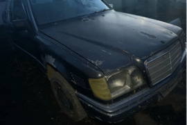 W124 dalys, Mercedes-Benz 124 Sedanas Autodalys