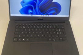 DELL Precision 5540 I7-9850H 32GB RAM 512GB SSD
