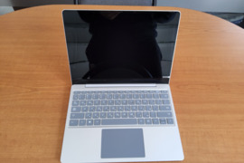 Microsoft Surface i5/8/128 M1943 defektinis