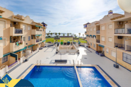 Apartamentas su bendru baseinu, Alicante provincijoje, Torrevieja mieste, Playa de los Náufragos raj