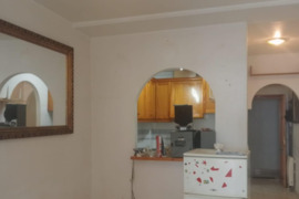 Studija su bendru baseinu, Alicante provincijoje, Torrevieja mieste, Playa del Cura rajone. 1 kambar