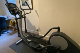 Elipsinis treniruoklis Life Fitness X1