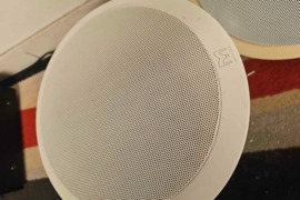 Lubų audio garsiakalbiai  Kolonėlės, garsiakalbiai