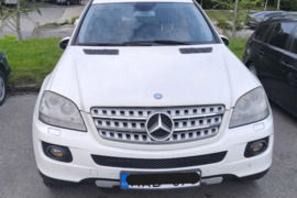 Mercedes-Benz ML 320