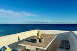 Penthouse apartamentas su bendru baseinu, Balearų salos, Ibiza. 3 kambariai | 74 m² | 350 metrų iki 