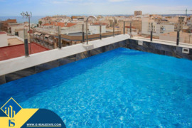 Apartamentas su bendru baseinu, Alicante provincijoje, Torrevieja mieste, Playa del Cura rajone. 3 k