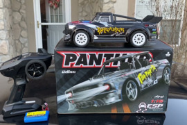 Naujos UDIRC 1/16 Drift ralio mašinėlė 2x baterijos priedai