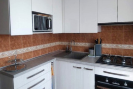 Suremontuotas 3jų kambarių butas Debreceno g, Klaipedoje.