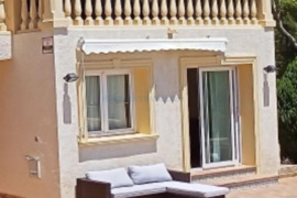 Vila su privačiu baseinu, Alicante provincijoje, Altea mieste. 7 kambariai | 262 m² | 1.5 kilometrai