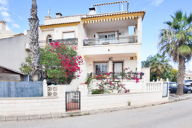 Butas Ispanijoje, Orihuela Costa