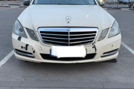 Mercedes-Benz 200