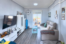 Apartamentas su bendru baseinu, Alicante provincijoje, Torrevieja mieste. 3 kambariai | 61 m² | 750 