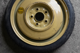 Toyota , Atsarginis ratas, R-15