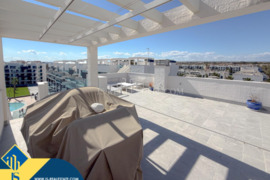 Penthouse duplex apartamentas su terasa, Alicante provincijoje, Guardamar del Segura mieste. 3 kamba