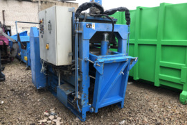 Horizontalus presas HOMA BP3000P SU DEFEKTU! NEBRANGIAI!