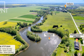 Parduodamos istorinio paveldo arklidės su 330 metrų nuosavos pakrantės – investicija, galinti tapti 