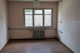 4 kamb. butas Lazdijų r. sav., Kalveliai