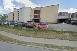Garažas Vilnius, Karoliniškės, A. P. Kavoliuko g.