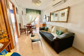 Apartamentas su bendru baseinu, Alicante provincijoje, Torrevieja mieste. 3 kambariai | 60 m² | 800 