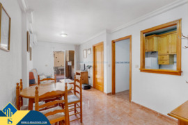 Apartamentas su bendru baseinu, Alicante provincijoje, Torrevieja mieste. 2 kambariai | 69 m² | 600 