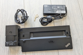 Lenovo Thinkpad Pro Docking Type 40ah + 135w charger