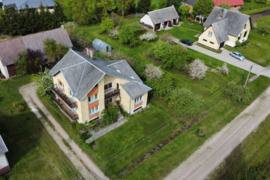 Namas Panevėžio r. sav., Paliūniškis