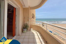 Dalinai renovuotas apartamentas su terasa, Alicante provincijoje, Torrevieja mieste, La Mata rajone.