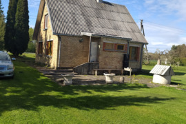 Sodyba Joniškio r. sav., Beržėnai, Tujų g.
