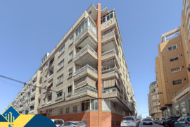 Renovuotas apartamentas su terasa, Alicante provincijoje, Torrevieja mieste. 3 kambariai | 63 m² | 6
