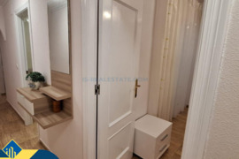 Renovuotas apartamentas su terasa, Alicante provincijoje, Torrevieja mieste, Playa del Cura rajone. 